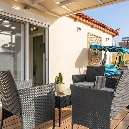 Rooftop 11 * Каламата